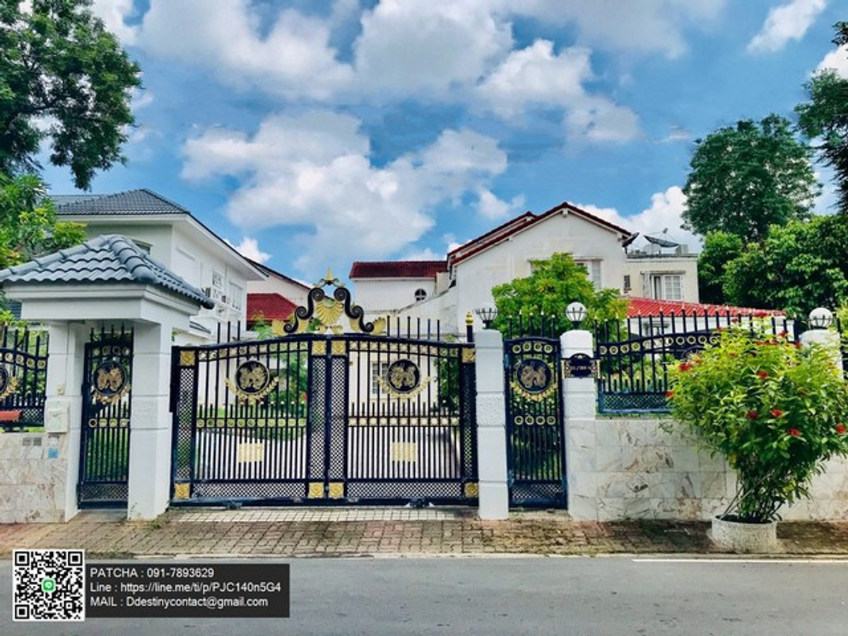 ขายด่วน บ้านลดาวัลย์ ปิ่นเกล้า บรมราชชนนี บ้านสวย พื้นที่เยอะ หมู่บ้านลดาวัลย์ ปิ่นเกล้า บรมราชชนนี