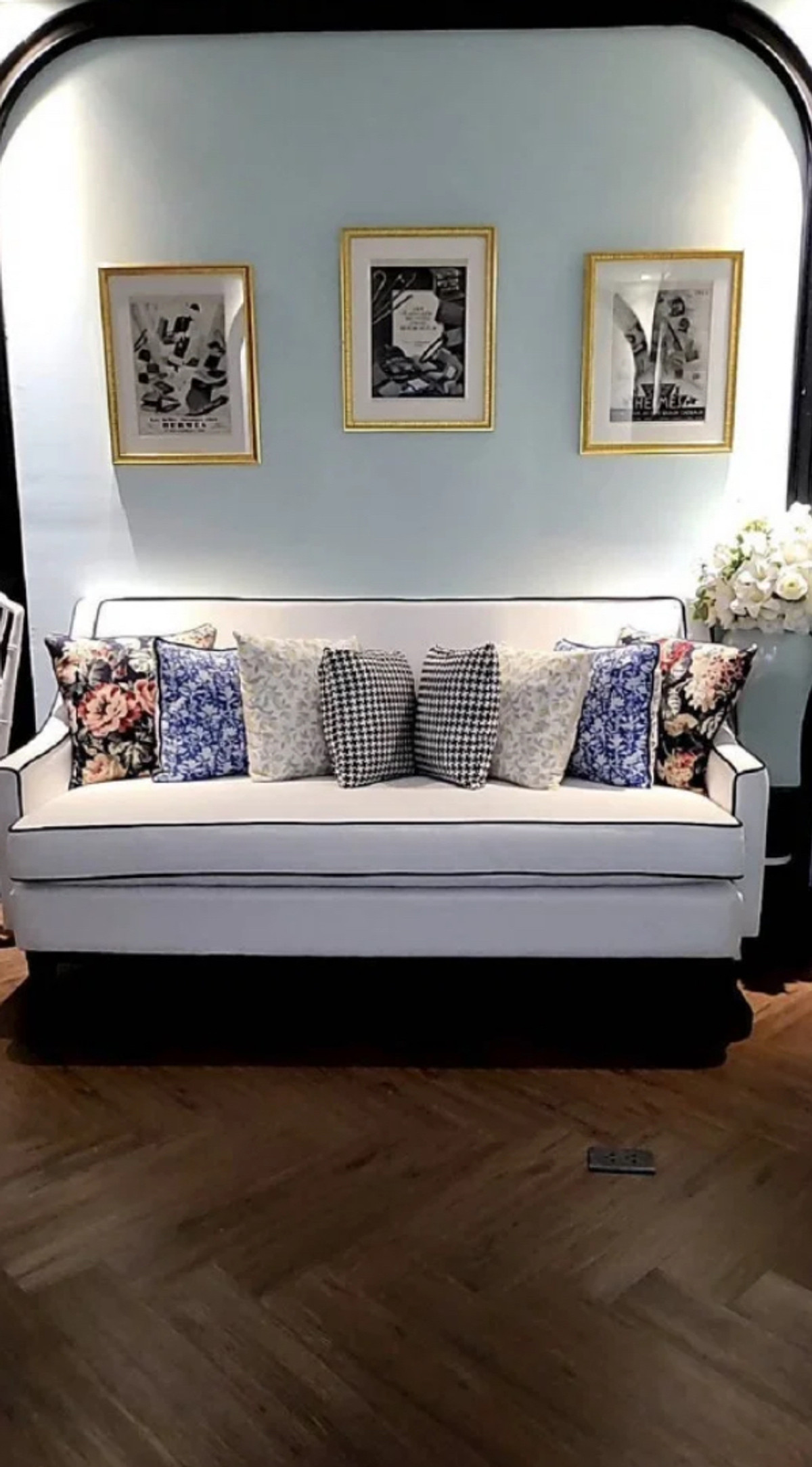 Noble Ploenchit 60 sq.m. 2b2b Please add LINE ID @806qphgn o8415o5483