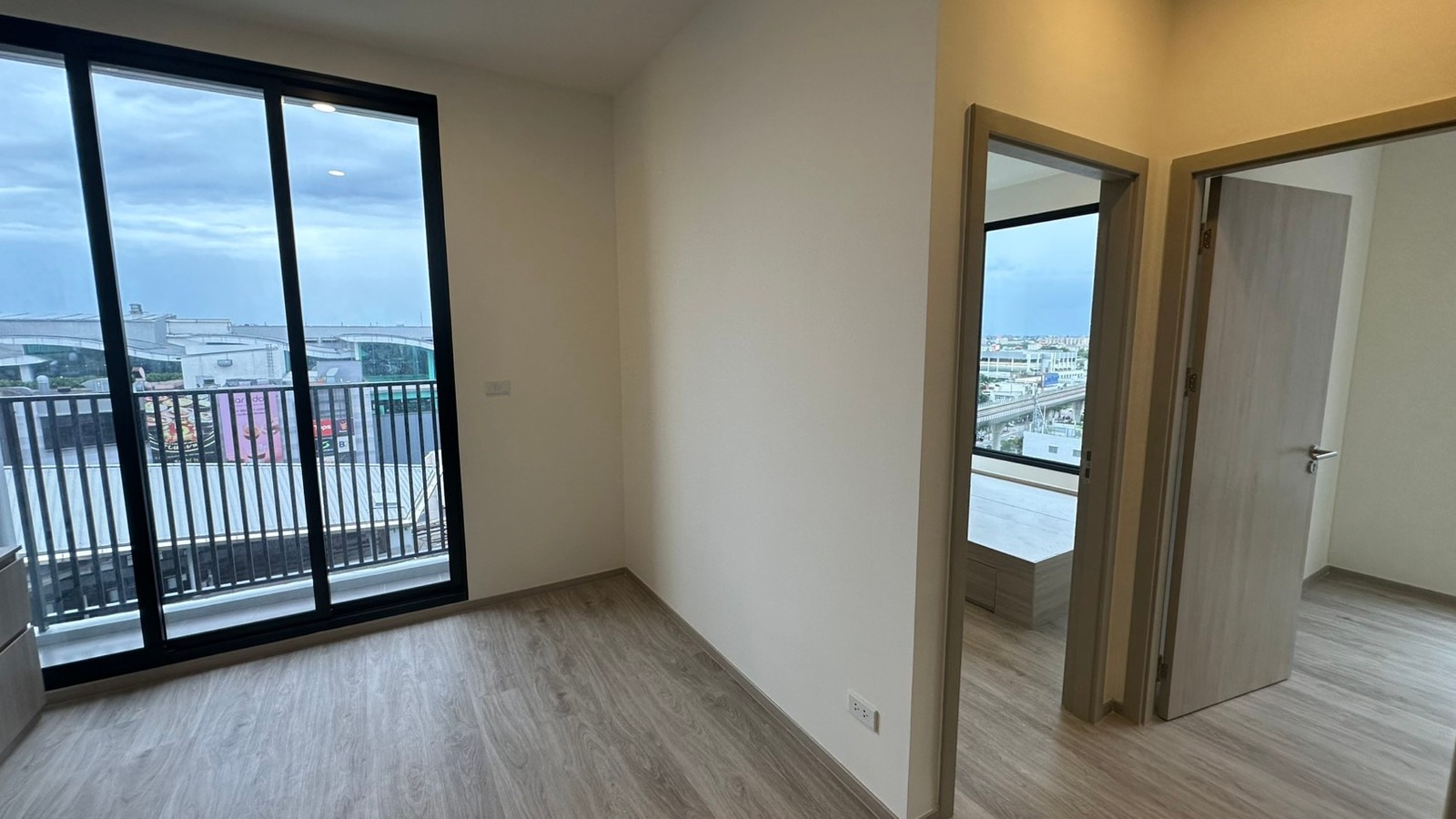 (ห้องพร้อมโอน) ขายดาวน์ Origin Place Phetkasem ห้องมุม Simplex 1 Bedroom plus 34.95 ตร.ม. เลี้ยงสัตว์ได้ – รูปที่ 3
