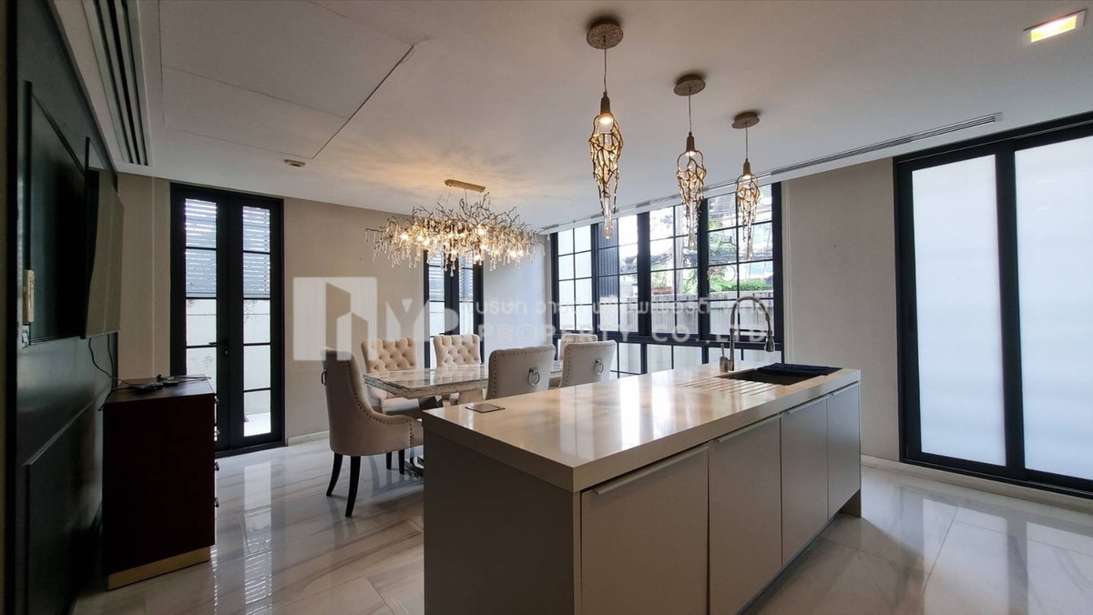 Quarter 31 Sukhumvit 31 บ้านหรู 5 ชั้น 4 ห้องนอน พร้อมลิฟต์ส่วนตัว 425 ตร.ม. เช่า 280,000 บาท ขาย 79 ล้าน – รูปที่ 4
