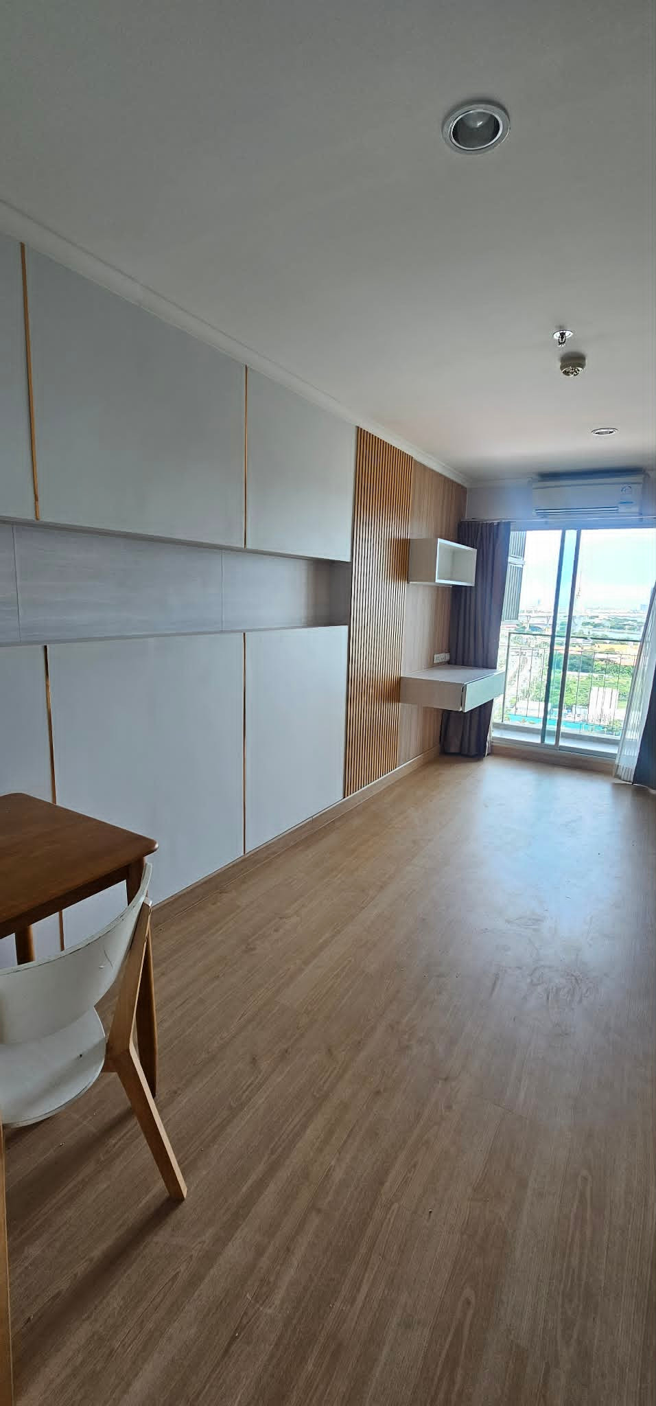 **1 BEDROOM LUMINI PARK (RIVERSIDE-RAMA3) FOR SALE** FULLY FURNISHED 24th FL. RIVER VIEW** **1 BEDROOM LUMINI PARK (RIVERSIDE-RAMA3) FOR SALE** FULLY FURNISHED 24th FL. RIVER VIEW**
