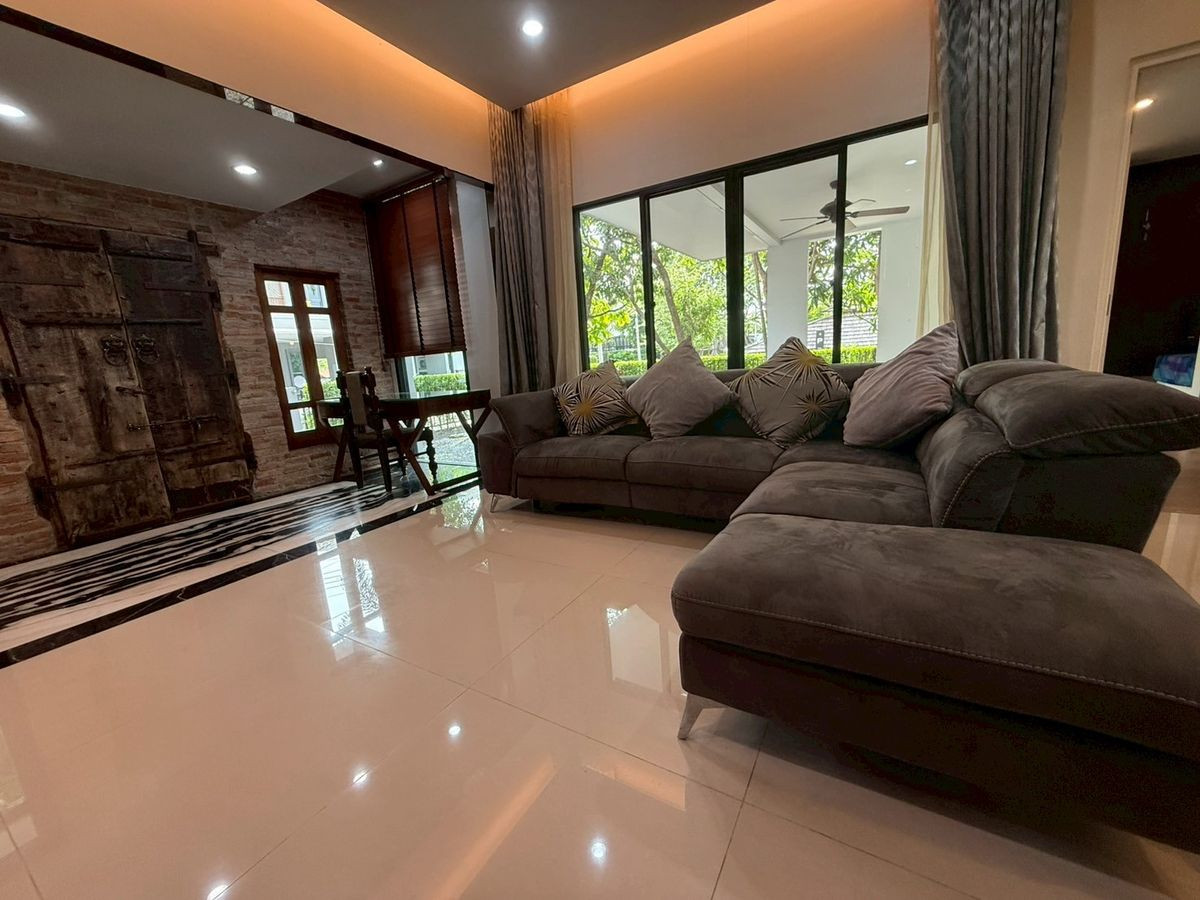 P0696/ให้เช่าบ้านเดี่ยวหรูหลังมุม บุราสิริ พัฒนาการ (Burasiri Pattanakarn)  – รูปที่ 3