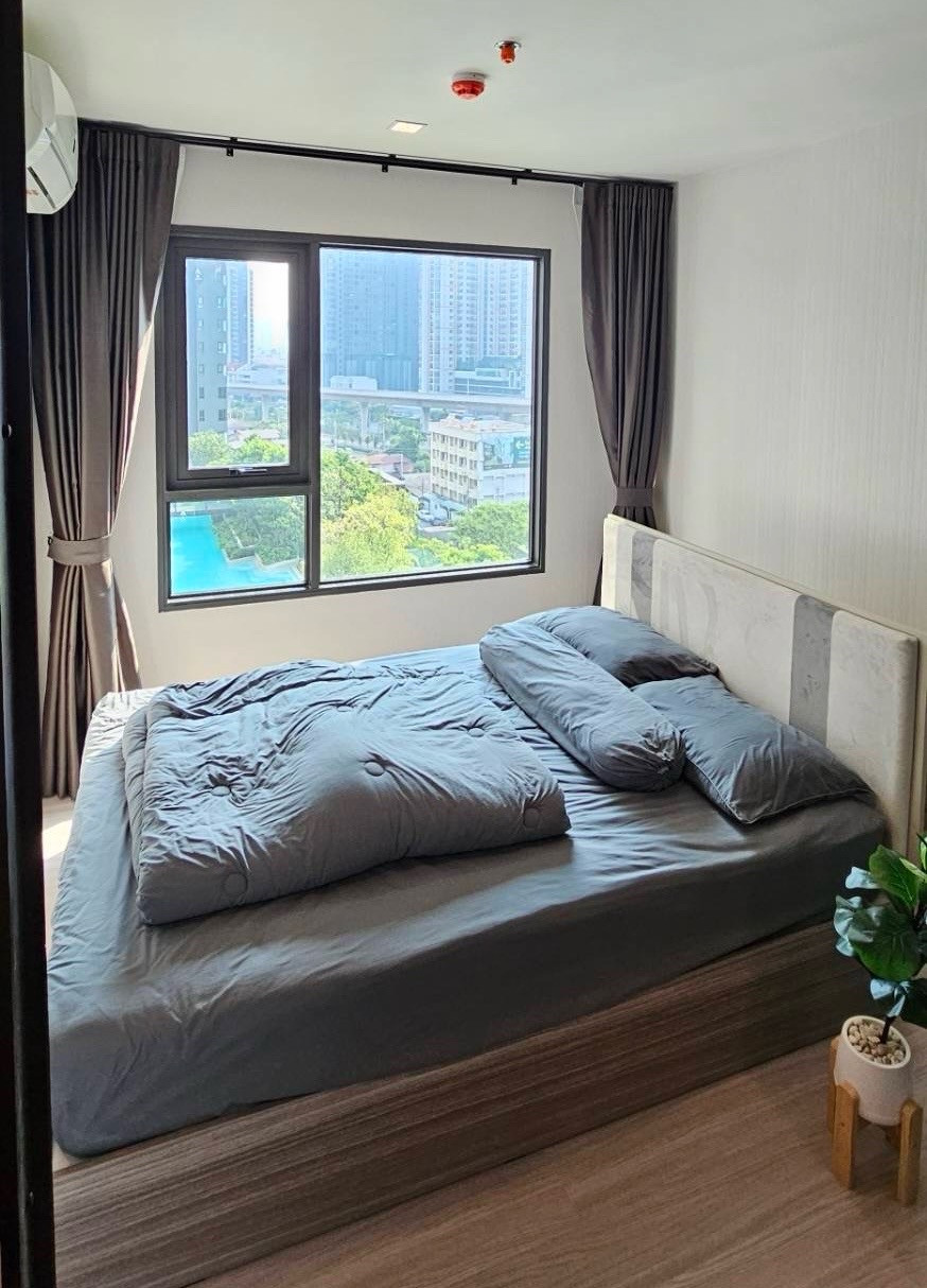 Condo for rent: Life Sathorn Sierra, beautifully decorated* ready to move in.(travel to Sathorn in 5 minutes Next to BTS Talat Phlu 150 m)BTS Talat Phlu 150 metersSize 29 sq m. Rental price 12,000 baht, 1 year contract. 1 Bedroom 1 Bathroom Digit Condo for rent: Life Sathorn Sierra, beautifully decorated* ready to move in.(travel to Sathorn in 5 minutes Next to BTS Talat Phlu 150 m)BTS Talat Phlu 150 metersSize 29 sq m. Rental price 12,000 baht, 1 year contract. 1 Bedroom 1 Bathroom Digit
