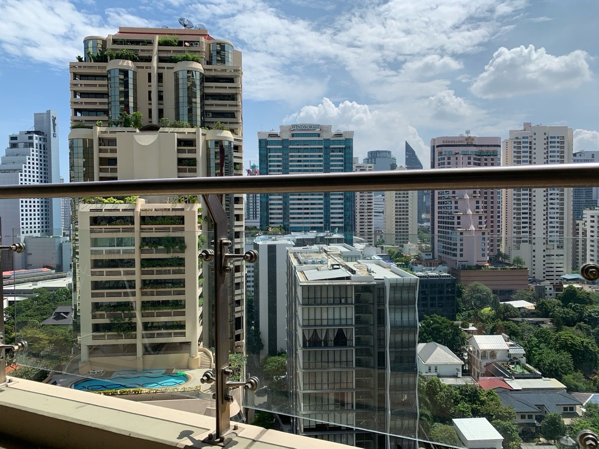 The Lakes / Pet-Friendly Good location near BTS Asok , Benchakiti Park / 2 bed 149 sq.m.Tel. 0937890899 The Lakes / Pet-Friendly Good location near BTS Asok , Benchakiti Park / 2 bed 149 sq.m.Tel. 0937890899