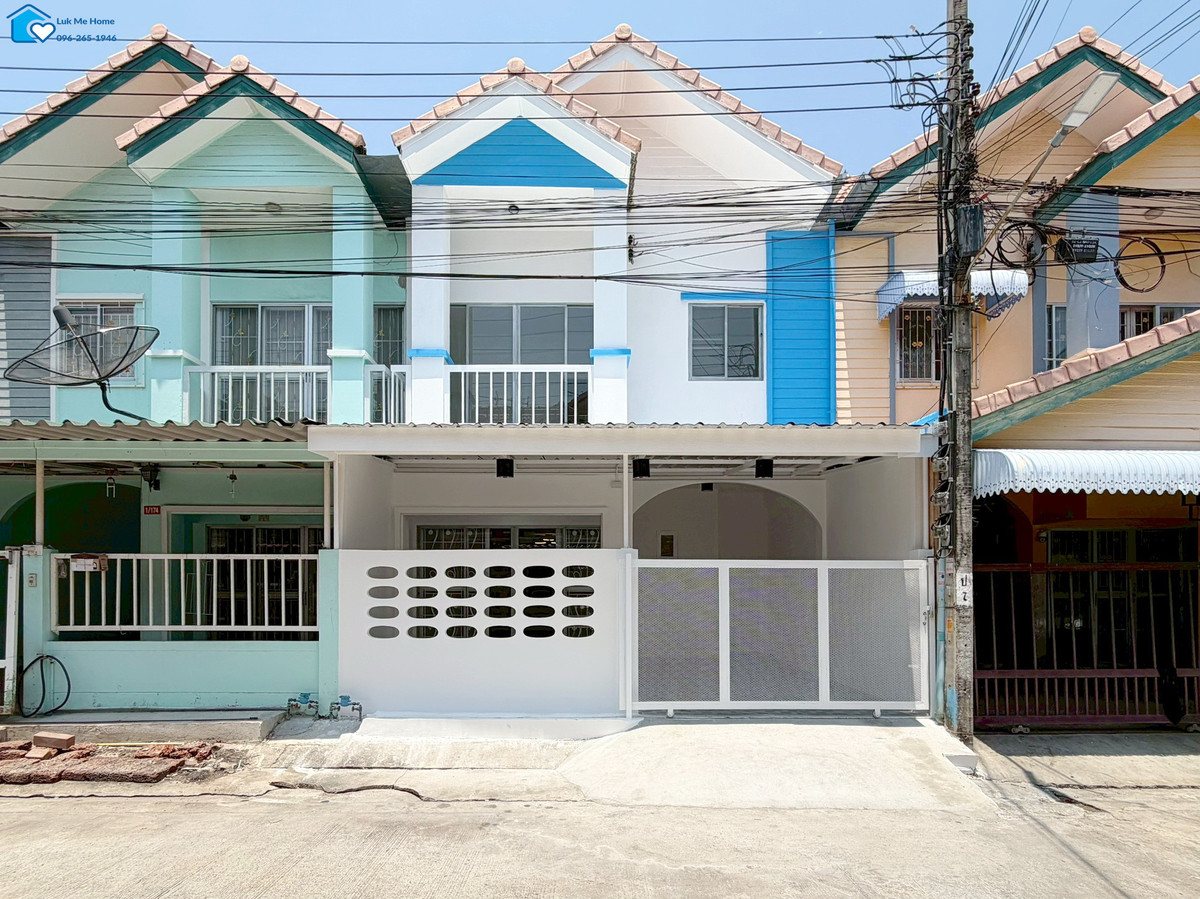2-story townhouse, Manthira Village, Bang Phli-Tamru, Theparak #beautiful, spacious #ready to move in 2-story townhouse, Manthira Village, Bang Phli-Tamru, Theparak #beautiful, spacious #ready to move in