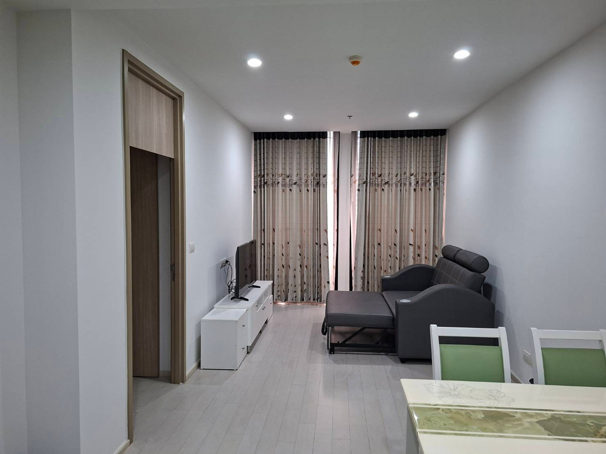 Noble Ploenchit: 1bed 1bath 58.5sqm. 13,000,000 Am: 0656199198