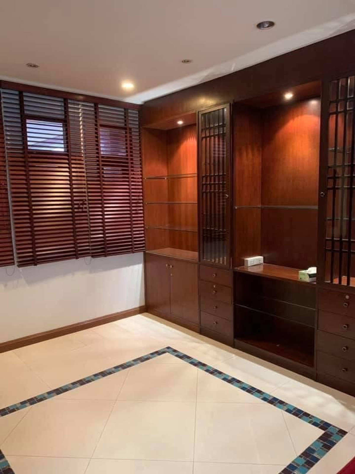 4 storey House for rent Villa Sukhumvit 49 near BTS Promphong with 4 bedroom – รูปที่ 4