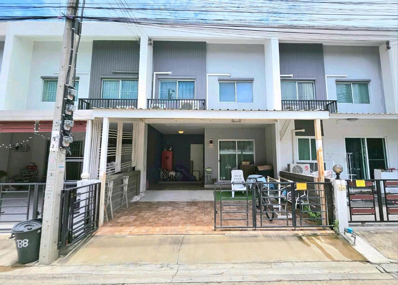 🏡ขาย ทาวน์เฮ้าส์  ฮาบิทาวน์ เนสท์ ท่าข้าม-พระราม2 ขายตามสภาพ
(Habitown Nest Thakham - Rama2) 