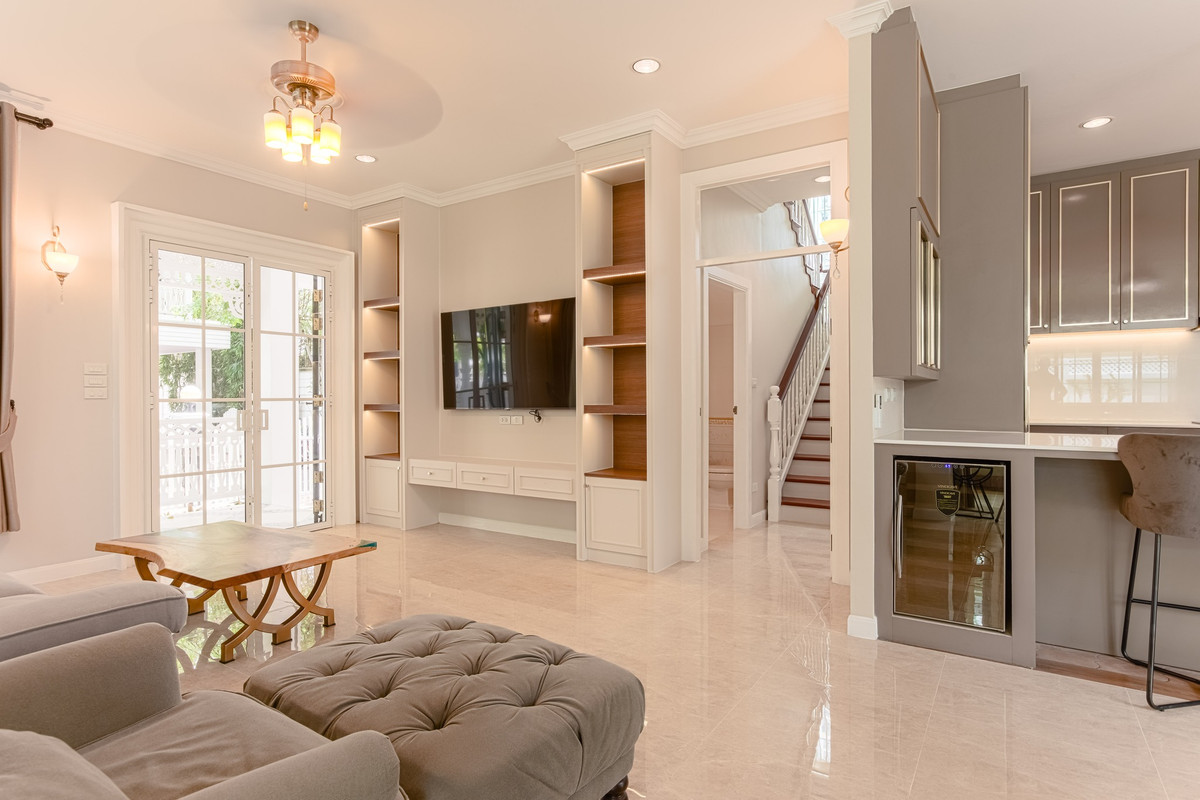 บ้านใหม่ Fantasia Villa 4 ใกล้รถไฟฟ้า แต่งครบ พร้อมอยู่ – รูปที่ 2