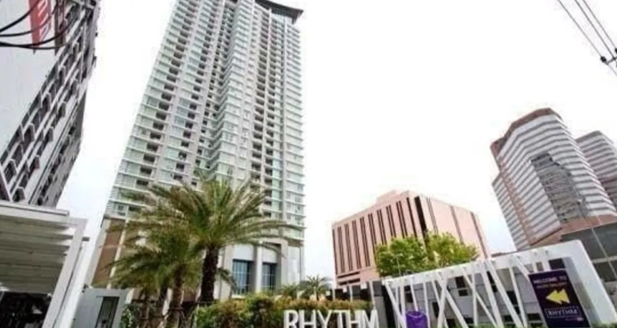 ✨ For Sale: Rhythm Ratchada - Huai Khwang Condo ✨ 💰 Only 7,700,000 THB ✨ For Sale: Rhythm Ratchada - Huai Khwang Condo ✨ 💰 Only 7,700,000 THB
