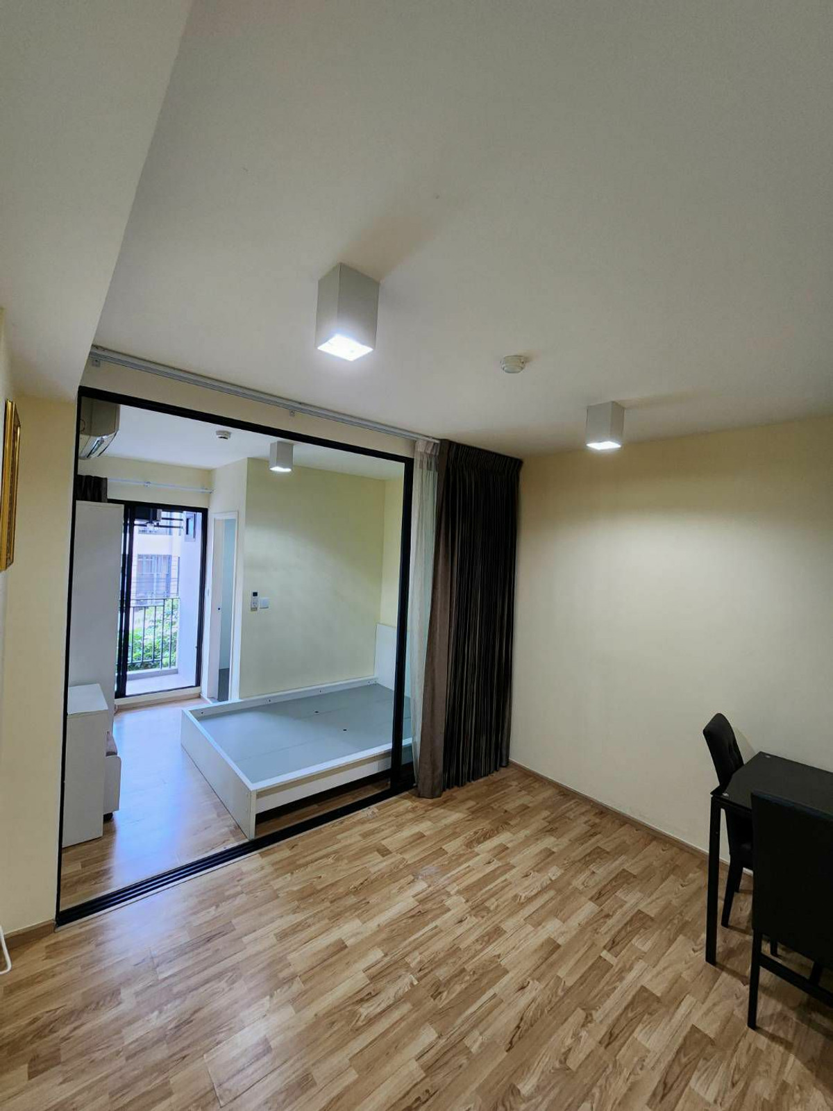 🟢Knot is comfortable, happy to help.🔥Empty room. Good price, view of peoples houses, help with loan service until transfer day 🔥 : Condo for sale, The Cabana, near BTS Samrong 800m 🟢Knot is comfortable, happy to help.🔥Empty room. Good price, view of peoples houses, help with loan service until transfer day 🔥 : Condo for sale, The Cabana, near BTS Samrong 800m