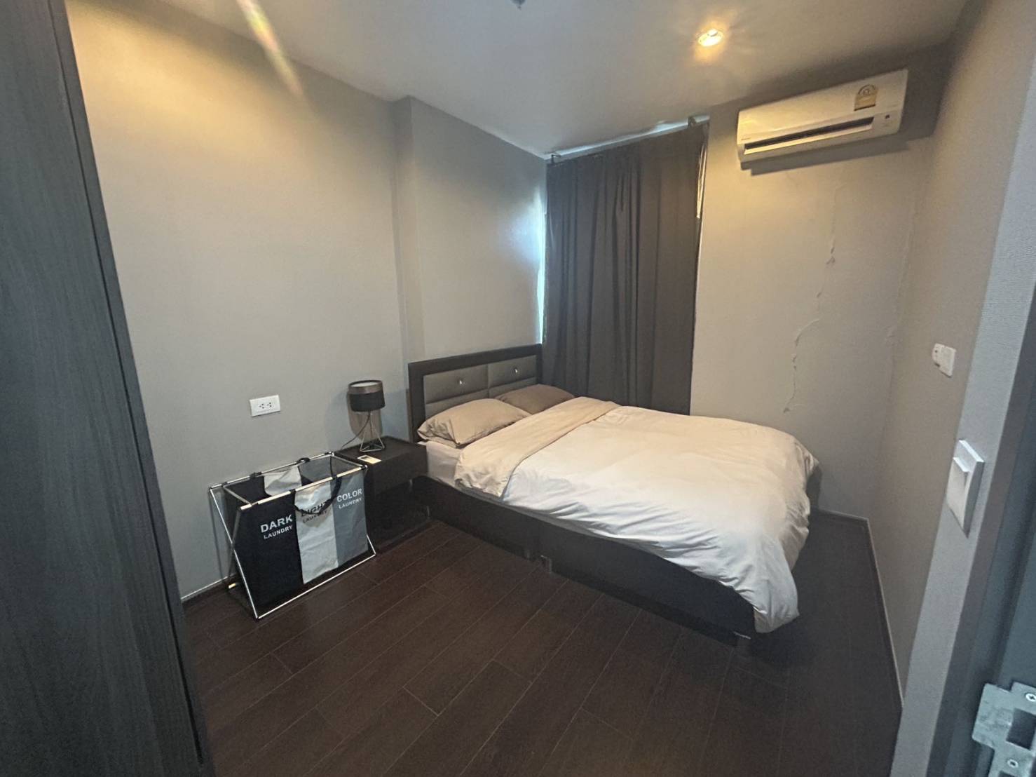 ✨🏙️ ให้เช่า/出租   C Ekkamai – คอนโดหรูใจกลางเอกมัย ✨👑  สัมผัสชีวิตเมืองในทำเลสุดฮอตบนถนนเอกมัย (สุขุมวิท 63) คอนโด High-Rise ดีไซน์ทันสมัย เดินทางสะดวกสุด ๆ 🚅  ใกล้ BTS เอกมัย และทางด่วน เข้าเมืองง่าย ตอบโจทย์ทุกไลฟ์สไตล์ 💫 – รูปที่ 2