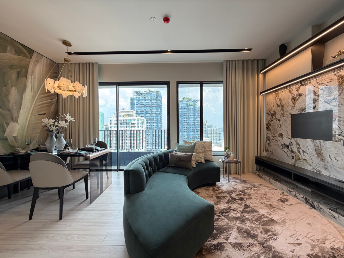 ห้องหน้ากว้าง Layout หายาก The Room Phayathai  2 ห้องนอน 70 ตร.ม. พร้อมข้อเสนอฟรีค่าใช้จ่ายวันโอน