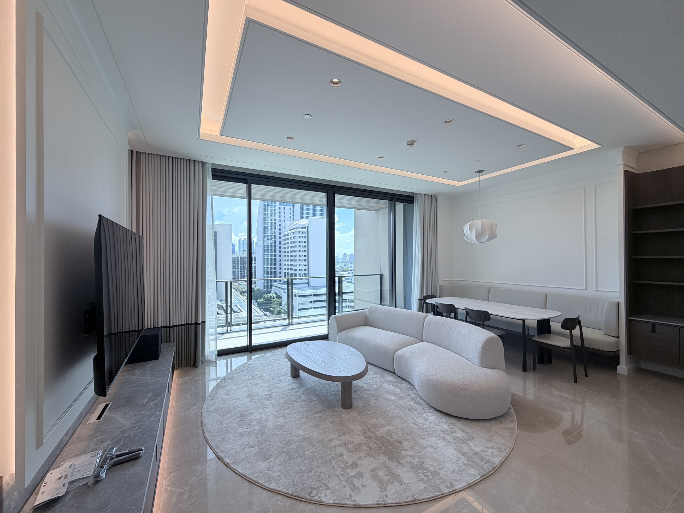 ✨ The Residences at Sindhorn Kempinski Hotel Bangkok Ultra-Luxury Branded Residence for Rent | High-Floor 2 Bedroom Unit