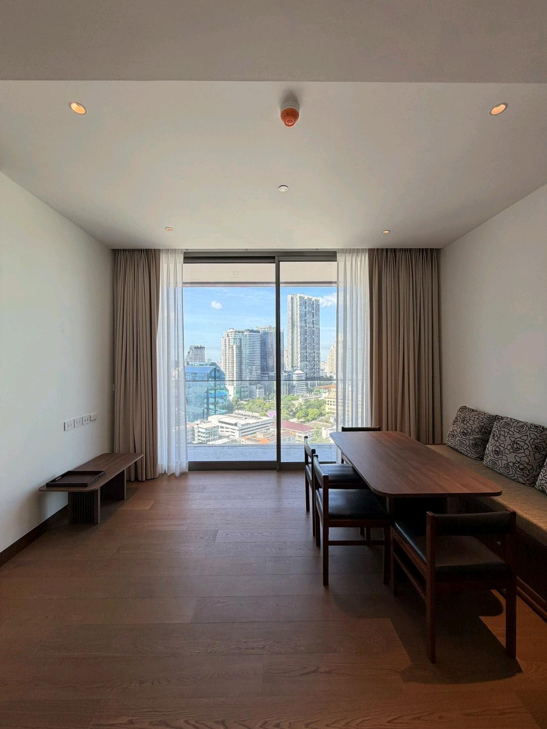 Luxury Condo for Sale – Dusit Residences, Silom CBD