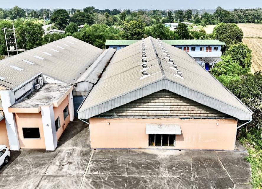 For Rent ให้เช่า หรือ ขาย โรงงานผลิตเครื่องสำอางและอาหาร / พื้นที่ใช้สอยรวมกว่า 1,900 ตารางเมตร / บนที่ดิน 5 ไร่ / ทำเล ดอนตูน นครปฐม ถนนนครปฐม สามง่าม / ติดถนนใหญ่ / รถเทรลเลอร์ เข้าออกได้ For Rent ให้เช่า หรือ ขาย โรงงานผลิตเครื่องสำอางและอาหาร / พื้นที่ใช้สอยรวมกว่า 1,900 ตารางเมตร / บนที่ดิน 5 ไร่ / ทำเล ดอนตูน นครปฐม ถนนนครปฐม สามง่าม / ติดถนนใหญ่ / รถเทรลเลอร์ เข้าออกได้