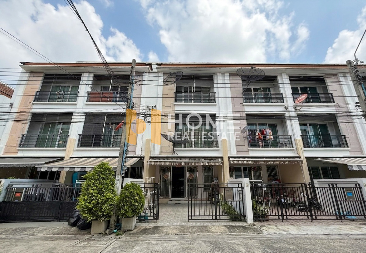 Baan Klang Muang S Saint Srinakarin / 4 Bedrooms (FOR SALE) GNG046