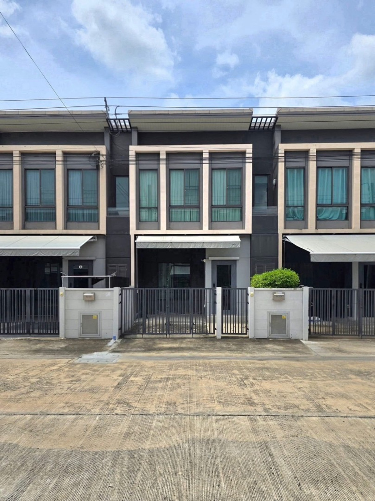 ให้เช่า Pleno สุขุมวิท–บางนา บ้านสวย ทำเลดี ติดถนน Main เข้า-ออกสะดวก พร้อมอยู่ ให้เช่า Pleno สุขุมวิท–บางนา บ้านสวย ทำเลดี ติดถนน Main เข้า-ออกสะดวก พร้อมอยู่