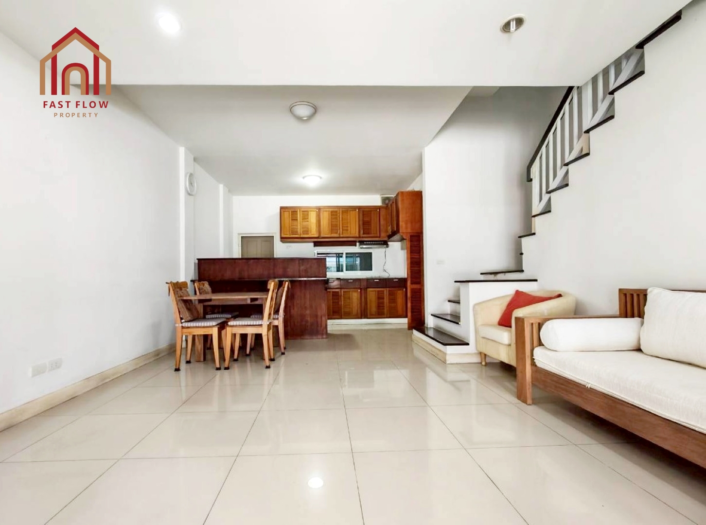 For Sale! 3.5-story Townhome, Townplus X Prachachuen, near Ngamwongwan Expressway and the Ministry of Public Health. Townhouse on Soi Ngamwongwan 21. Kitchen and garage extensions. ARA. – รูปที่ 3