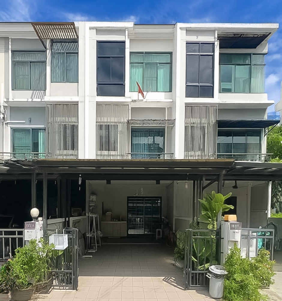 📍 ขอปล่อยต่อ ทาวน์โฮม 3 ชั้น ทำเลพัฒนาการ–ศรีนครินทร์
