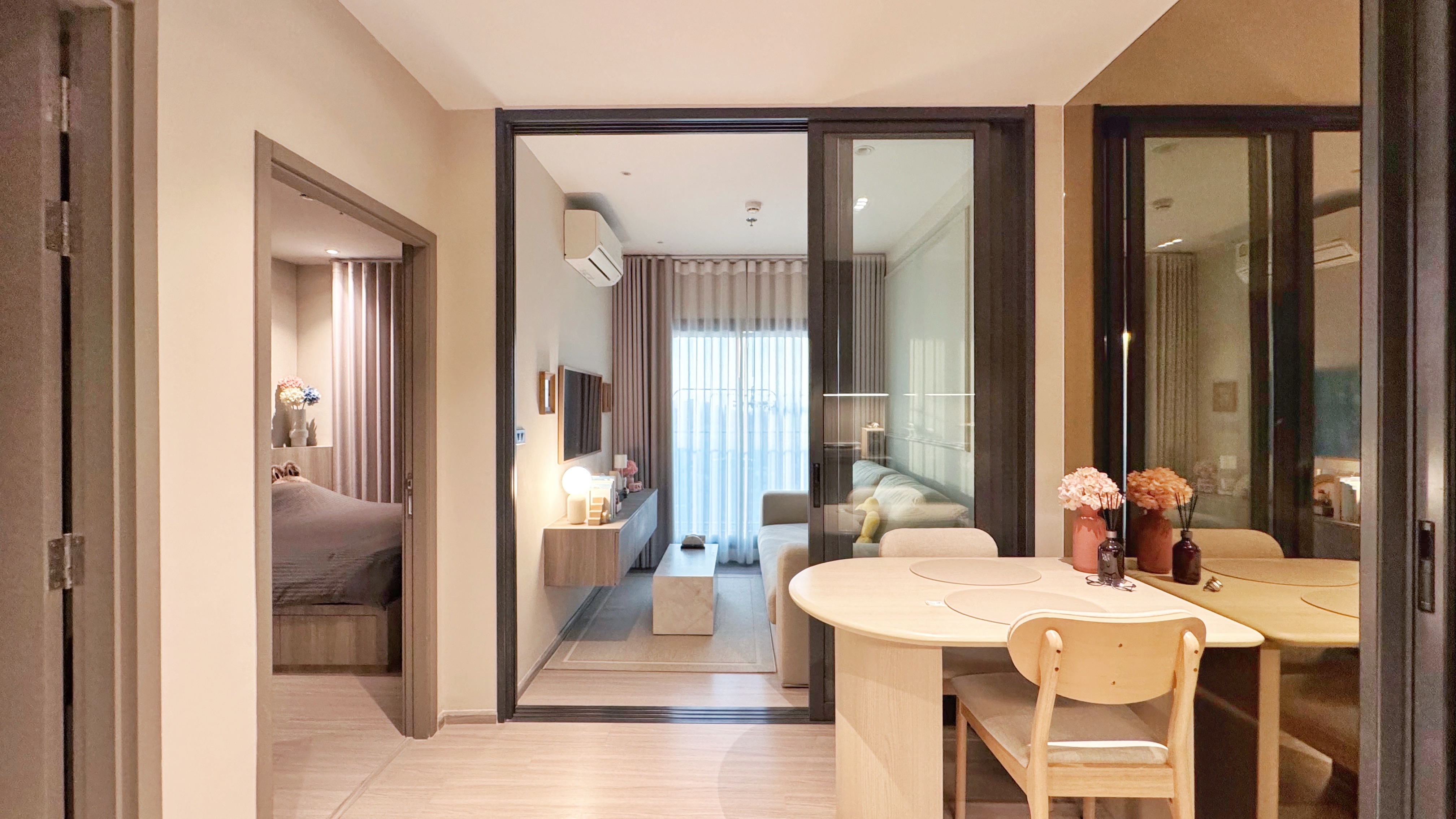 ขายคอนโด Life Asoke Hype ราคา 5,400,000 บาท [RSs260501]