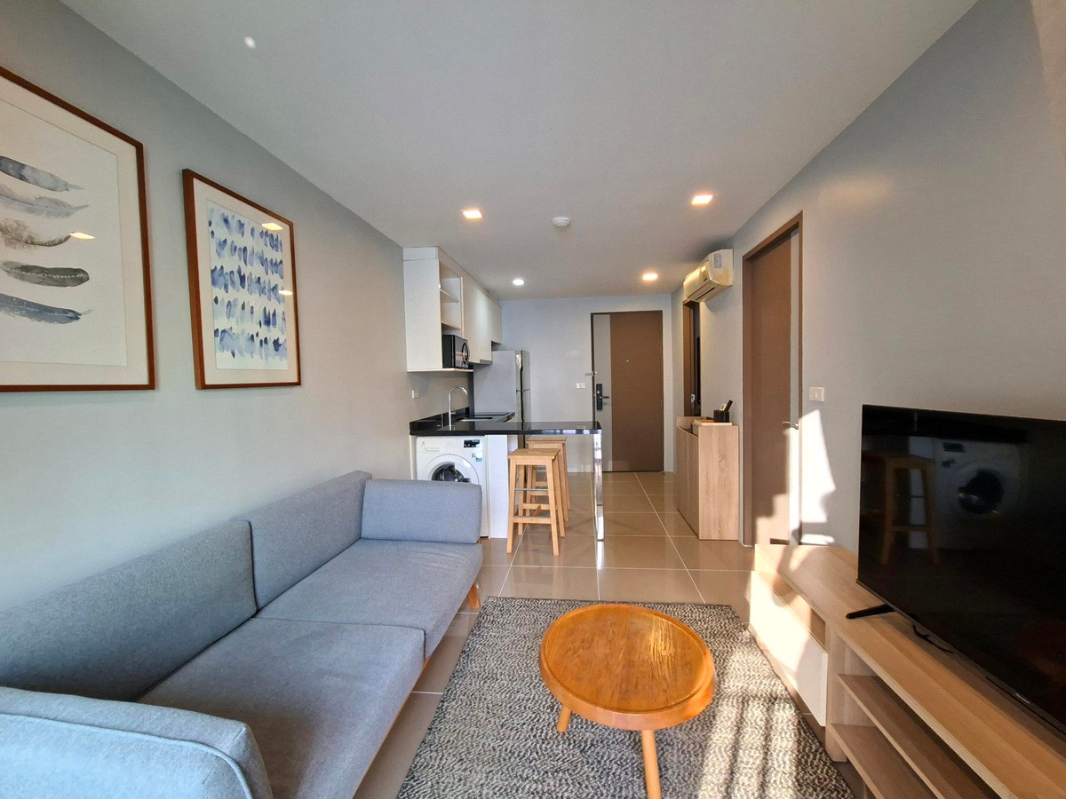 Condo for rent, Mirage Sukhumvit 27!
Type: 1 bed - 1 bathroom
Size: 35.75sq m.
Floor : 6th.
Condo for rent, Mirage Sukhumvit 27!
Type: 1 bed - 1 bathroom
Size: 35.75sq m.
Floor : 6th.
