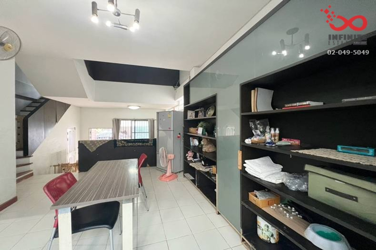 ขายทาวน์โฮม 3.5ชั้น บ้านกลางเมือง ลาดพร้าว 71 นาคนิวาส 11 ใกล้ MRT ลาดพร้าว  – รูปที่ 4