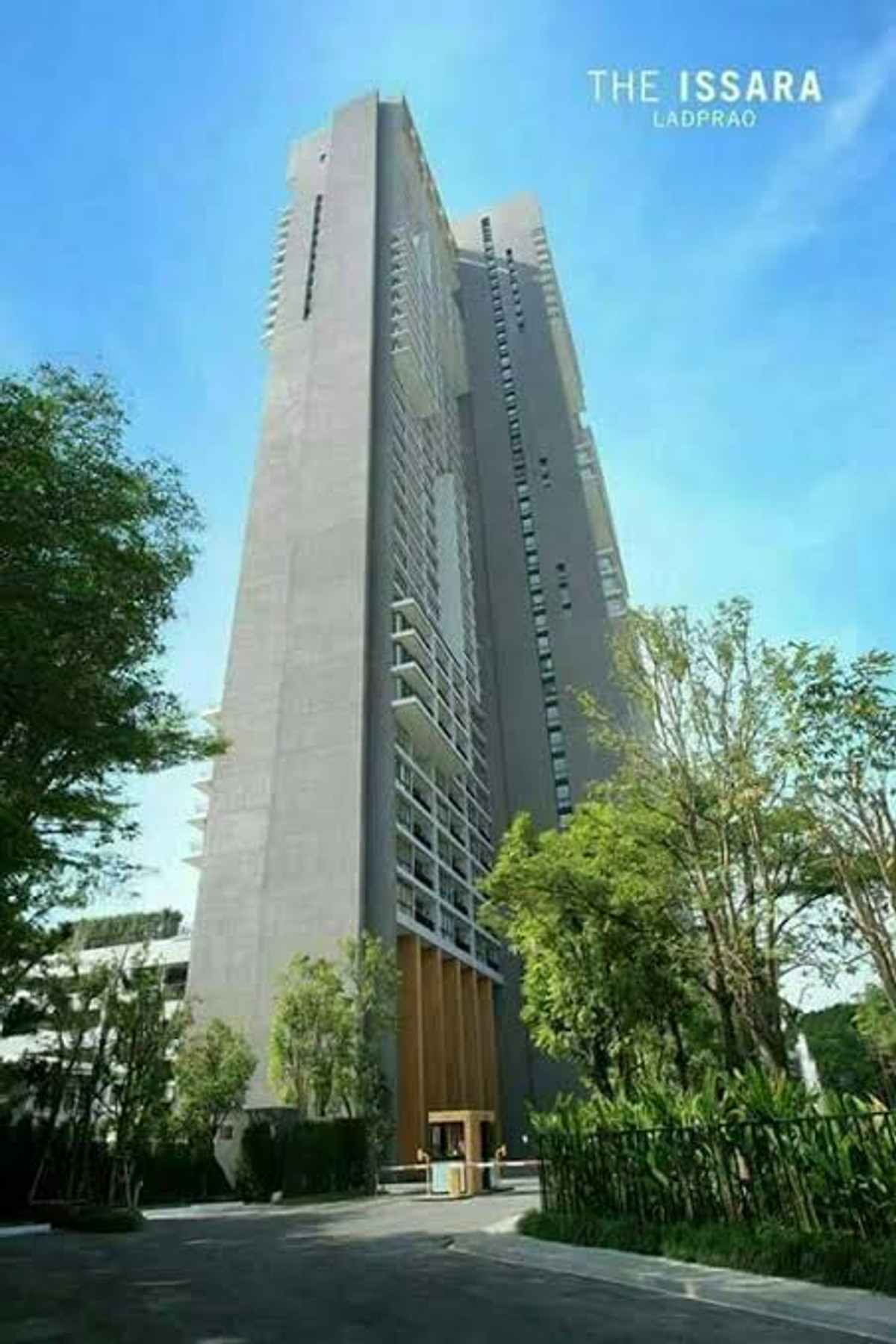✨ Selling The Issara Ladprao ✨ Only 7,790,000 MB ✨ Selling The Issara Ladprao ✨ Only 7,790,000 MB