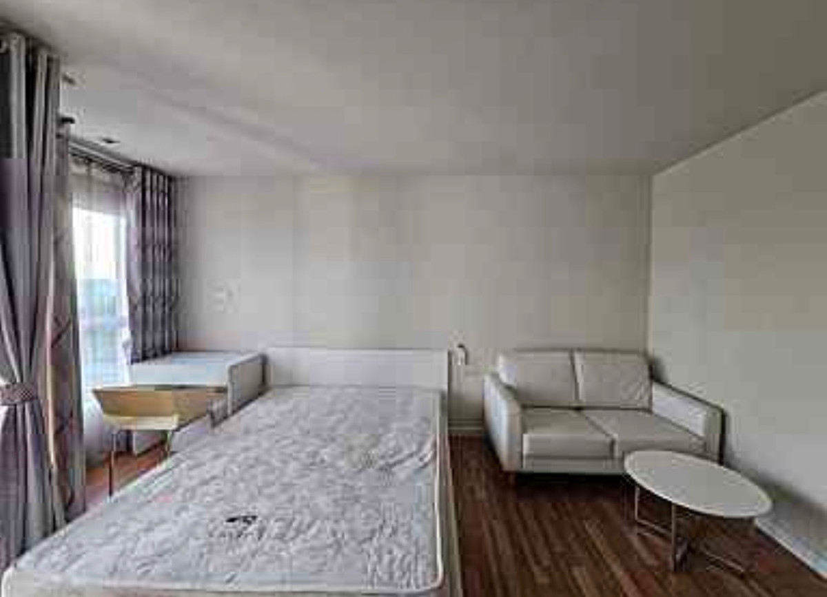 💥Super hot price💥 Condo for sale V Condo Ekkamai-Ramindra 💥Super hot price💥 Condo for sale V Condo Ekkamai-Ramindra