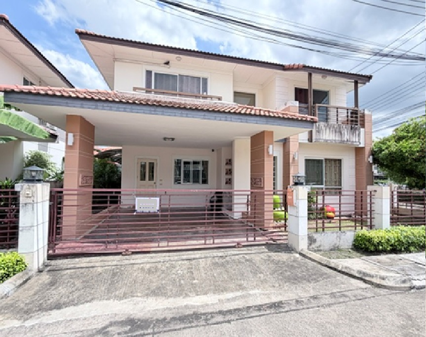 For Sale ขาย บ้านเดี่ยว 2 ชั้น หมู่บ้าน การ์เด้นท์วิลล่า เดอะวอลเตอร์ ฟร้อนท์ ปทุมธานี / ถนนชลมาร์คพิจารณ์ / รังสิต นครนายก คลอง 3 / พื้นที่ดิน 60 ตารางวา / พื้นที่ใช้สอย 170 ตารางเมตร / บ้านหลังมุม / บ้านสวยมาก / ตกแต่งพร้อม / เฟอร์นิเจอร์ built-In / แอร – รูปที่ 2
