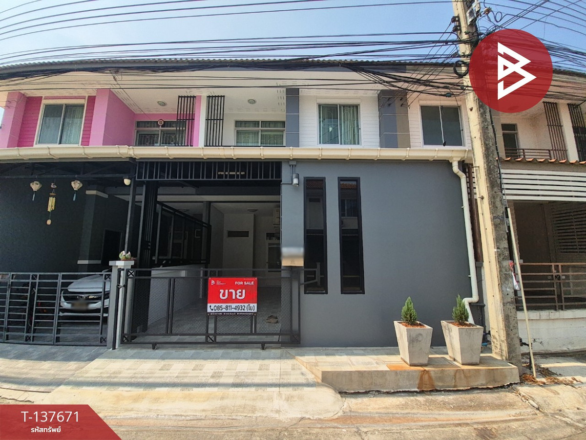Townhouse for sale Ruenrudee Village 4, Rangsit-Khlong 4, Thanyaburi, Pathum Thani Townhouse for sale Ruenrudee Village 4, Rangsit-Khlong 4, Thanyaburi, Pathum Thani