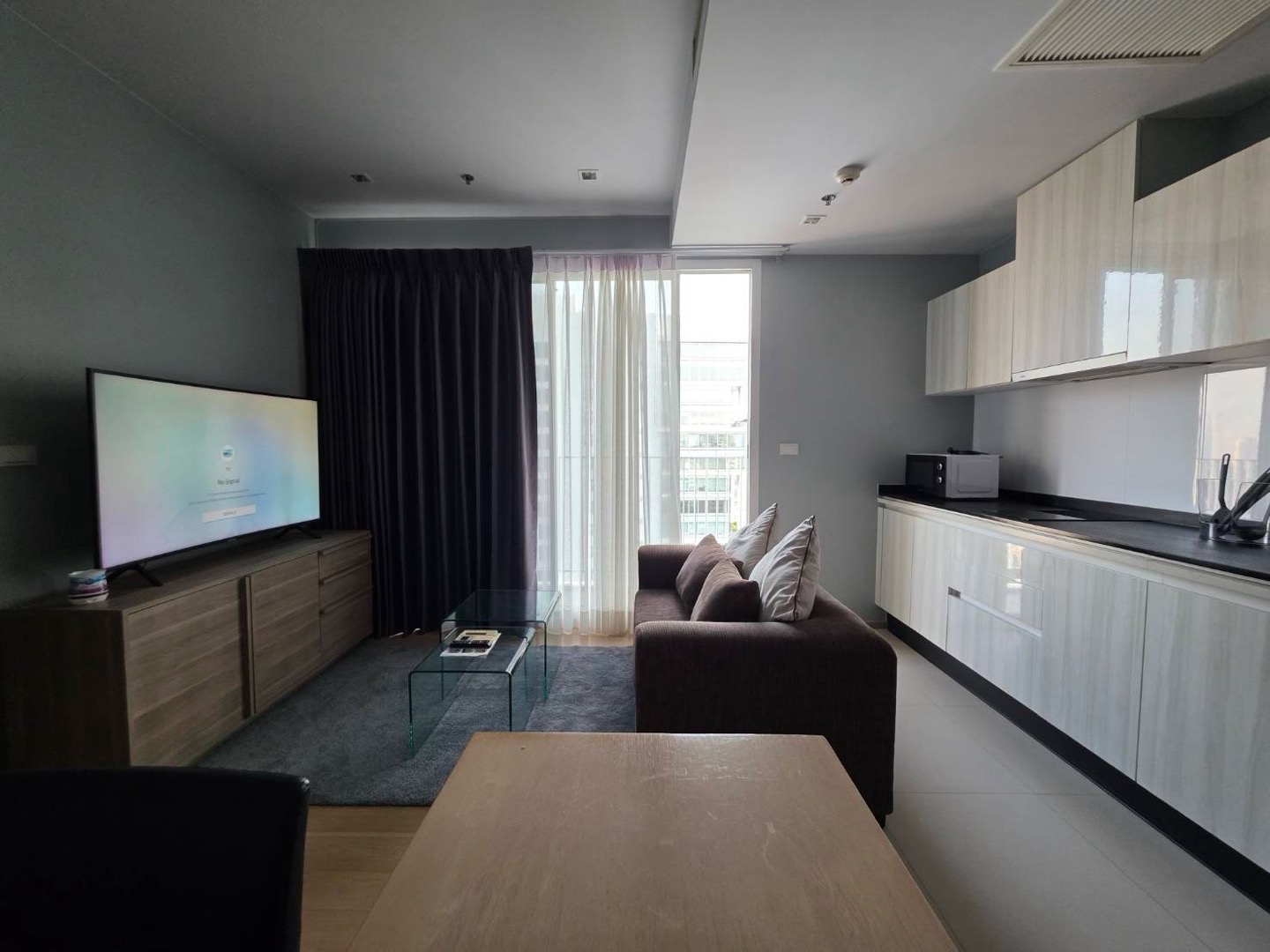 🔥Rent at HQ Thonglor 🔥1BR 1BR 🔥 32,000 🔥43sqm 🔥Floor26 🔥Rent at HQ Thonglor 🔥1BR 1BR 🔥 32,000 🔥43sqm 🔥Floor26