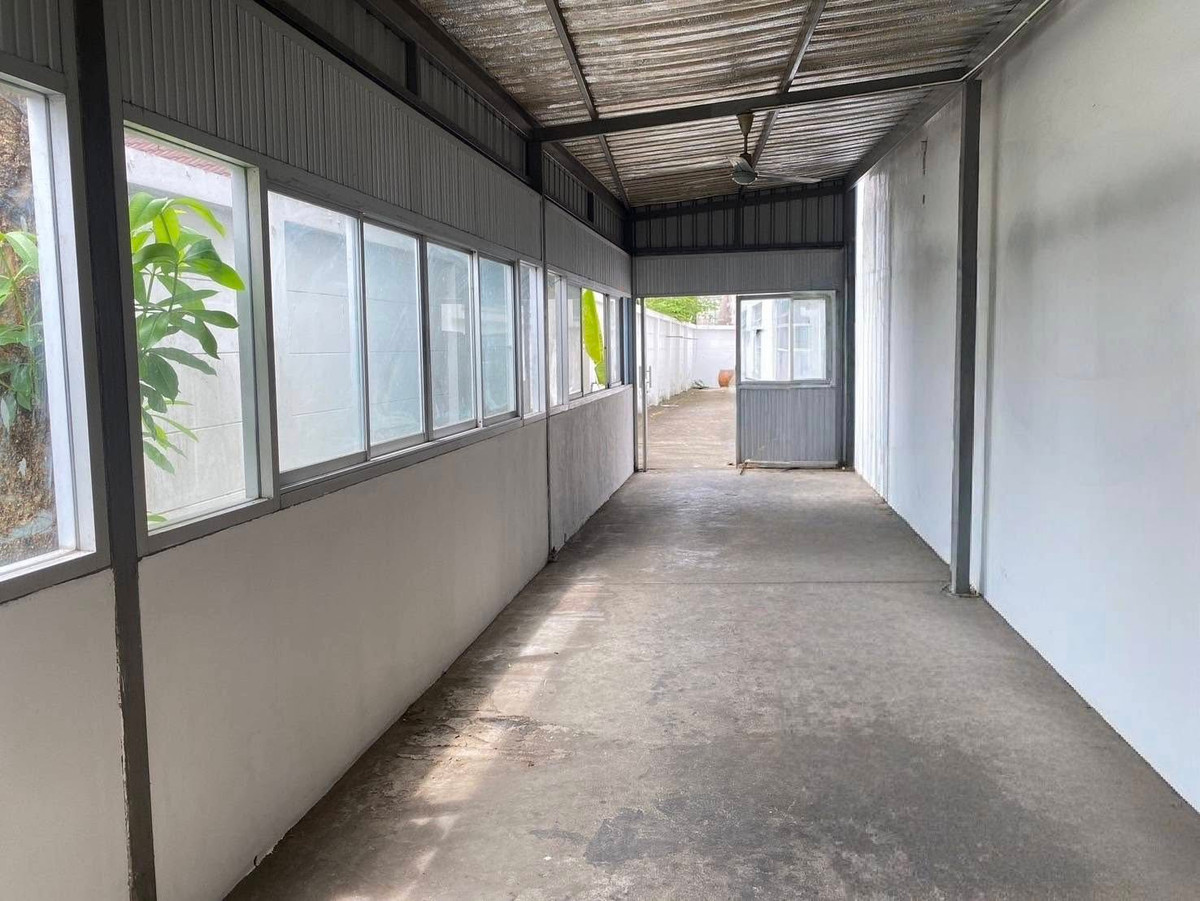 For Rent, 📦 Warehouse + Office Usable Area: 300 SQ.M. 🚝 Near MRT Yaek Tiwanon (650 meters from main road), Mueang Nonthaburi – รูปที่ 2