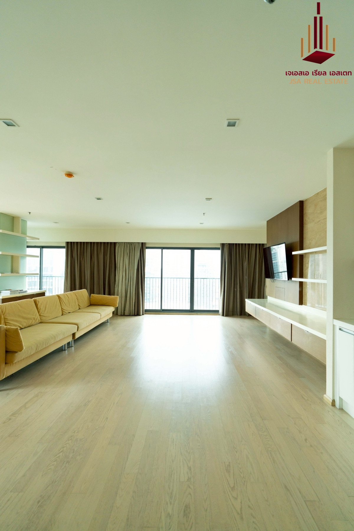 ✨ For Sale : Noble Remix Condo ✨ 💰 Only 28,700,000 THB ✨ For Sale : Noble Remix Condo ✨ 💰 Only 28,700,000 THB