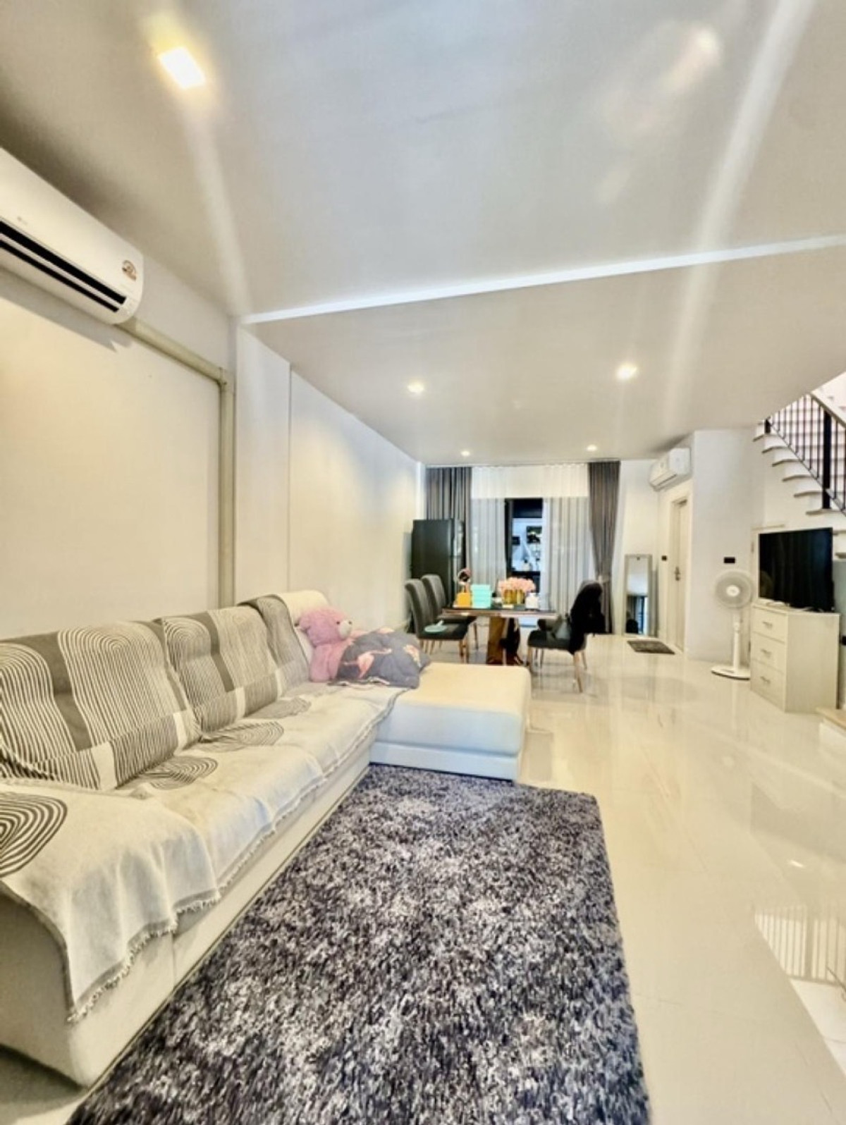 ให้เช่า   Home office 4 ชั้น โครงการ เดอะ พาร์ที เกษตรนวมินทร์ บ้านใหม่ไม่เคยปล่อยเช่า – รูปที่ 2