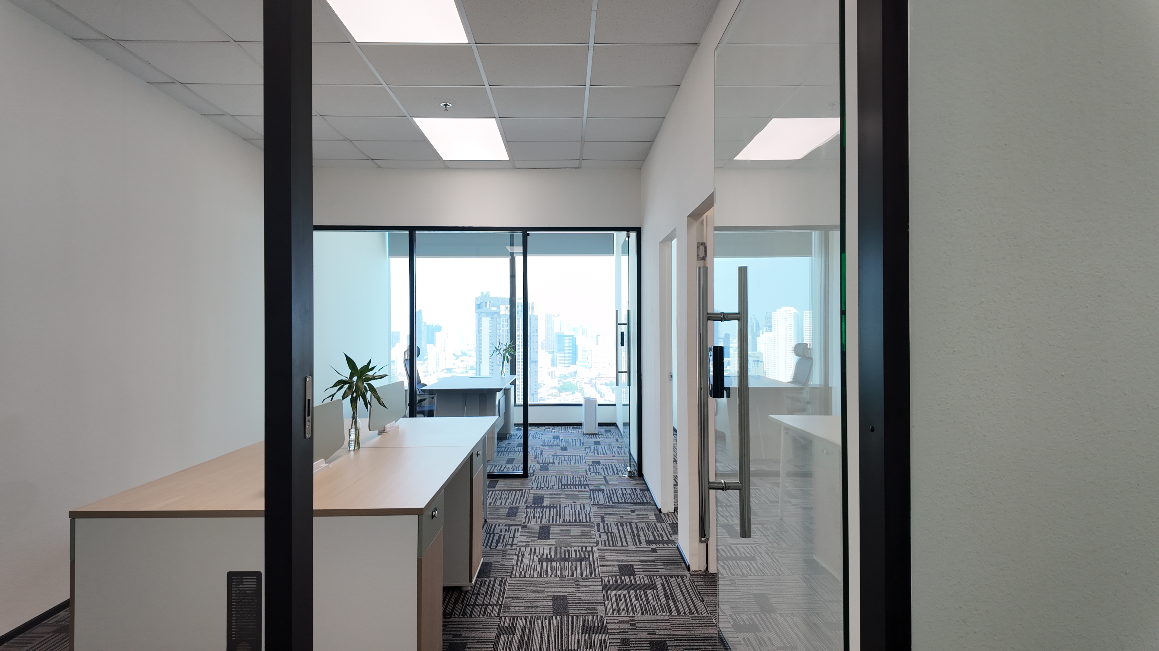 💼 Ok Space (Punn) – 28th floor | Office ready to move in 🚇 Near MRT Khlong Toei, only 200 meters, walk within minutes!! – รูปที่ 2