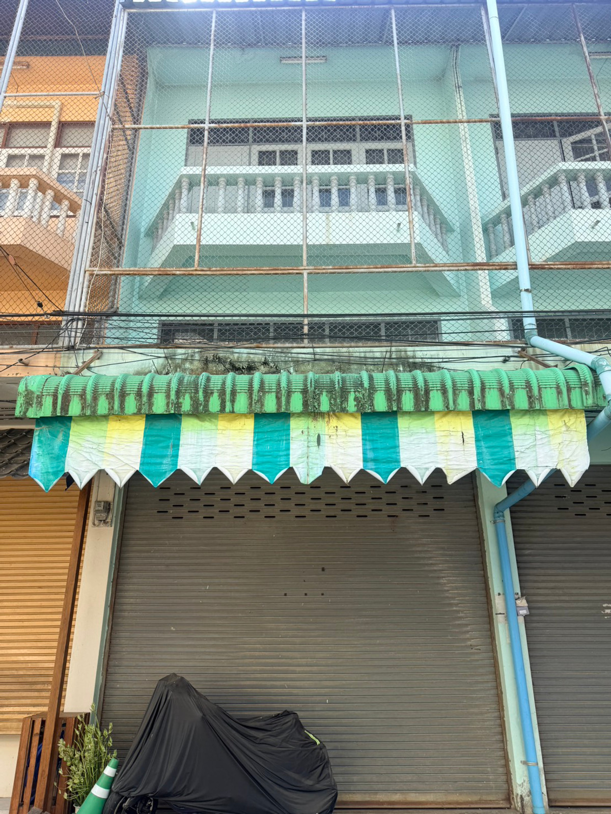 ขายอาคารพาณิชย์ 2 คูหา ตลาดท่ายาง ทำเลทองค้าขาย เปิดร้านปัง ลูกค้าแน่น เหมาะลงทุนระยะยาว – รูปที่ 3