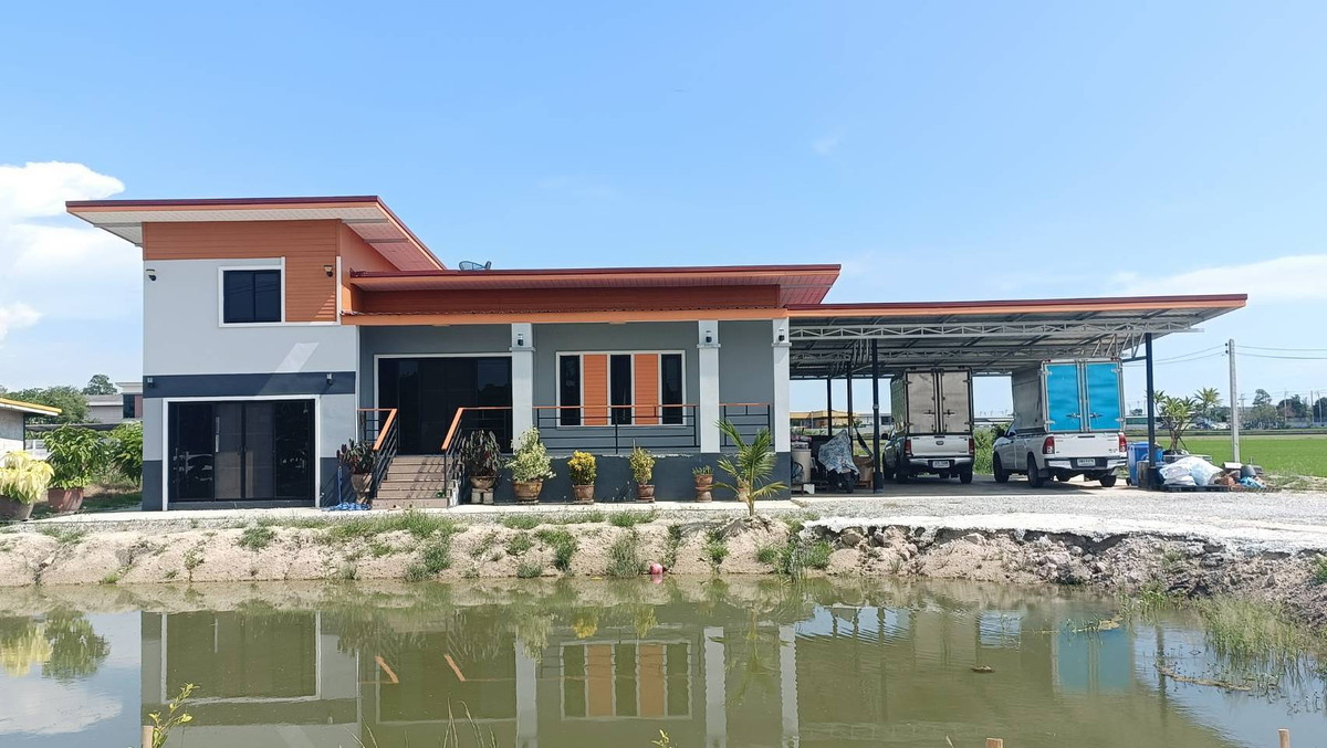 This 2-storey detached house on a spacious 275.5 sq.wah land, only 10 minutes from Bangna-trad Road, offering the perfect set up for a Home office,SME business or future expansion project  – รูปที่ 3