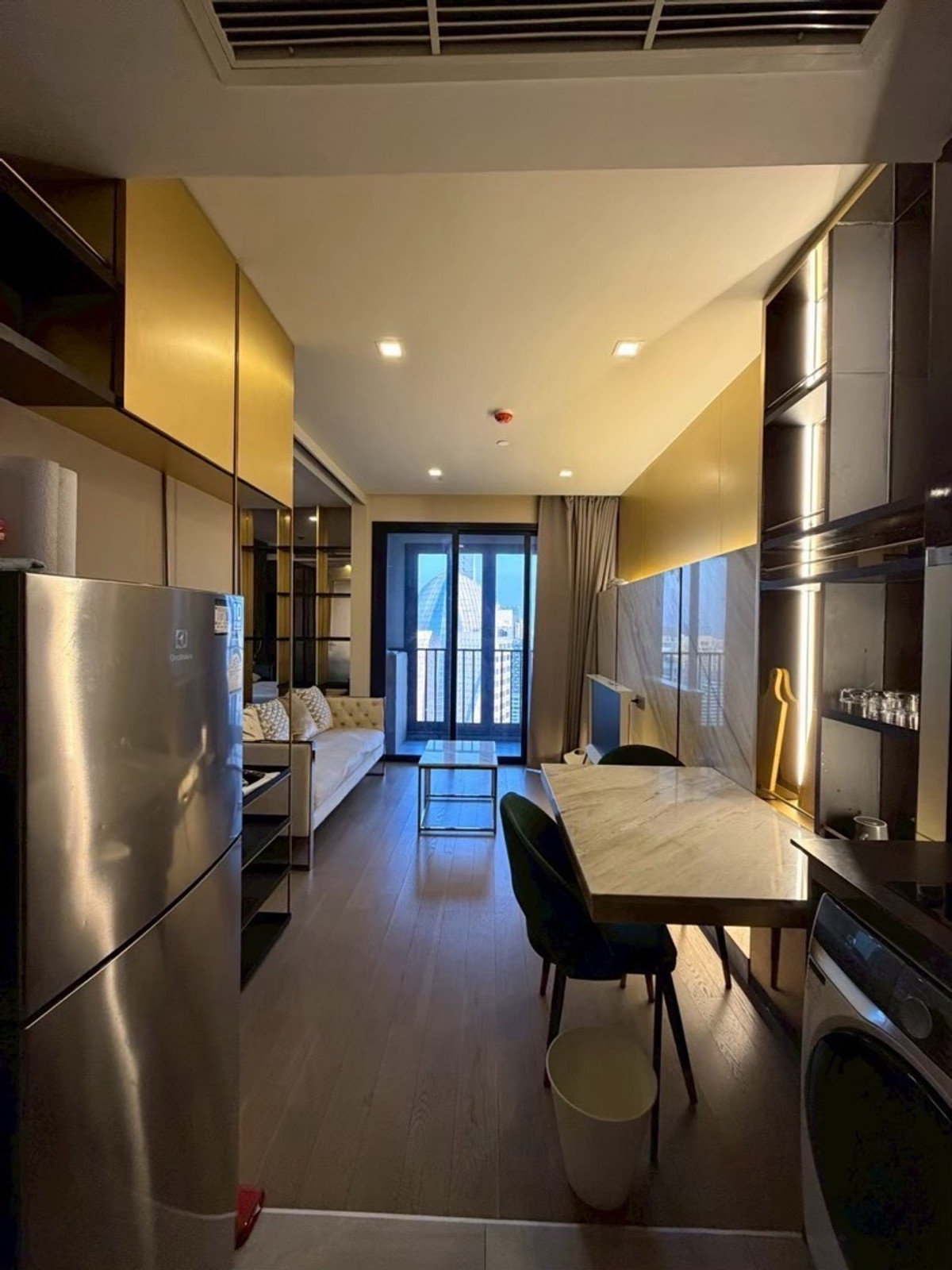 🔥Rent & Sale at Ashton Asoke 🔥1BR 1BR.🔥 30,000 🔥9 M 🔥34.5sqm. Floor31 🔥Rent & Sale at Ashton Asoke 🔥1BR 1BR.🔥 30,000 🔥9 M 🔥34.5sqm. Floor31