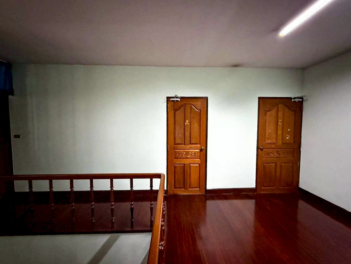 Spacious House for Rent Chong Nonsi | Family Home Prime Location | Near BTS Chong Nonsi | 200,000 THB/Month Spacious House for Rent Chong Nonsi | Family Home Prime Location | Near BTS Chong Nonsi | 200,000 THB/Month