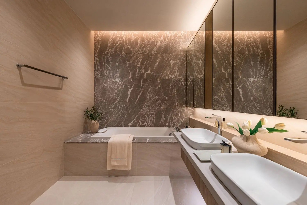 🐕✨ Luxury Penthouse for Sale Asok | Pet-Friendly Rare Unit | Near BTS Asok | 207,300,000 THB | Luxury Penthouse for Sale Asok, pets allowed, rare room, near BTS Asok 207,300,000 baht - LTH14858
