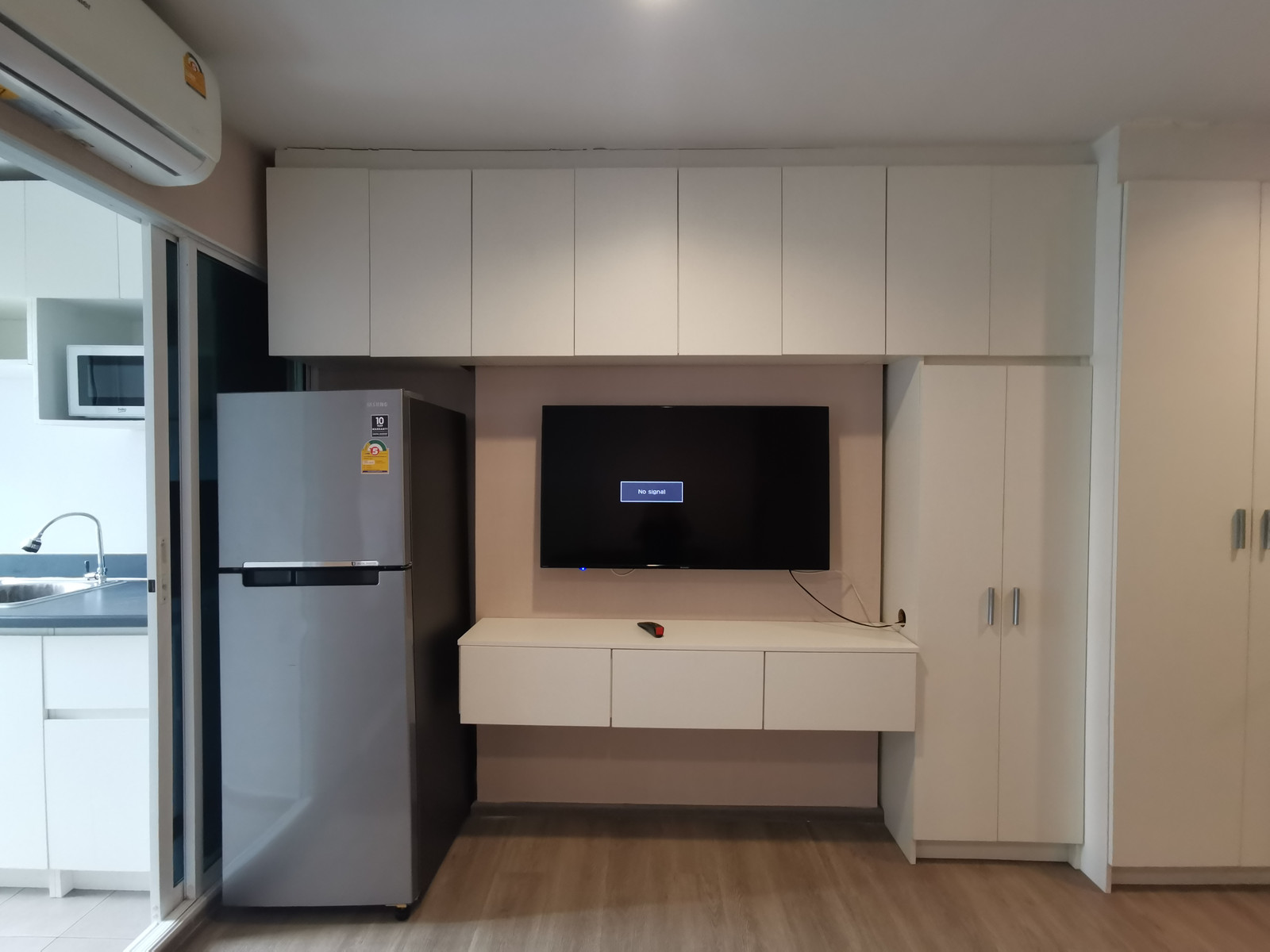 1 ห้องนอน  ให้เช่า ที่รีเจ้นท์ โฮม บางซ่อน เฟส 28 เฟอร์นิเจอร์ครบ เครื่องใช้ไฟฟ้าครบ รูปจากห้องจริง 100%  – รูปที่ 3