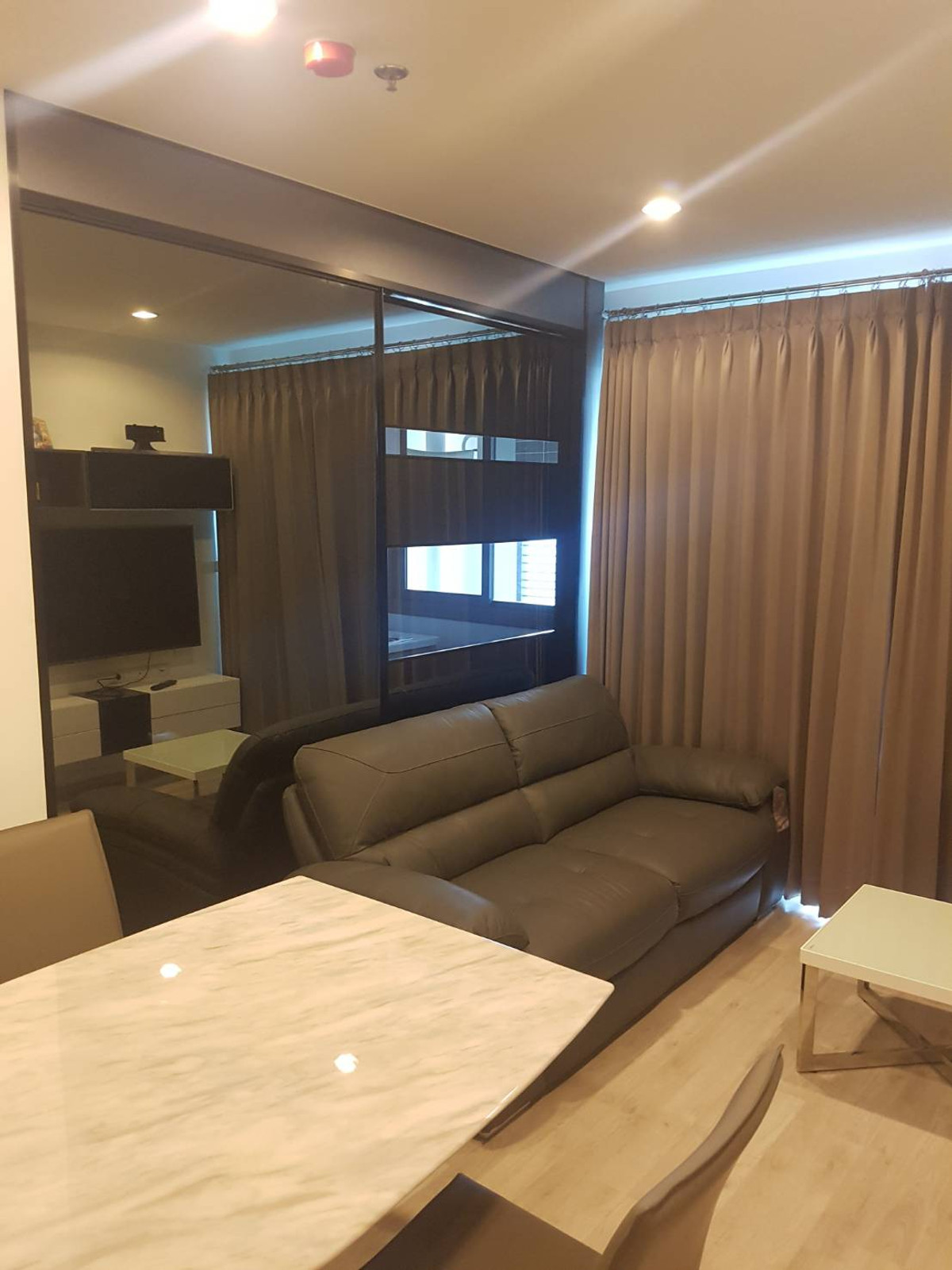 Condo for sale, beautiful room, high floor, view of Rama 8 Bridge, Ideo Mobi Charan Interchange (Ideo Mobi Charan Interchange), near MRT Bang Khun Non Interchange. Condo for sale, beautiful room, high floor, view of Rama 8 Bridge, Ideo Mobi Charan Interchange (Ideo Mobi Charan Interchange), near MRT Bang Khun Non Interchange.