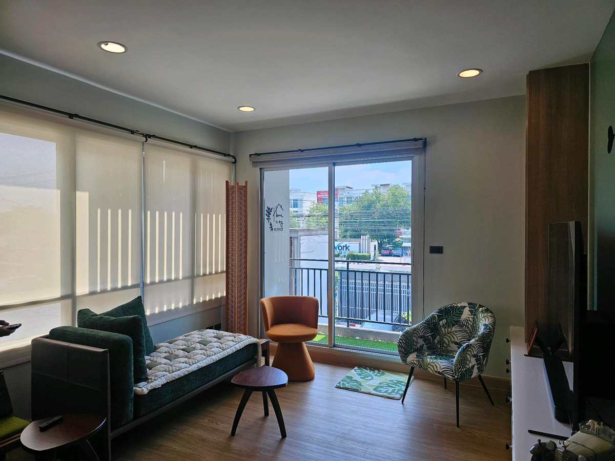 🏢This condo room is the most beautiful and largest in Chambers Ramindra🥳 107 sq m. 3 bedrooms, 2 bathrooms. Very beautifully decorated with furniture. 🏢This condo room is the most beautiful and largest in Chambers Ramindra🥳 107 sq m. 3 bedrooms, 2 bathrooms. Very beautifully decorated with furniture.