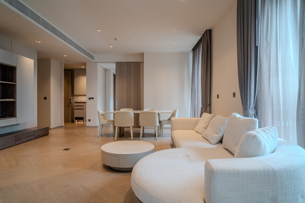 Ultra Luxury Residence for Sale at The Reserve Sathorn | 4 Bedrooms 182 sq.m | Prime Sathorn CBD