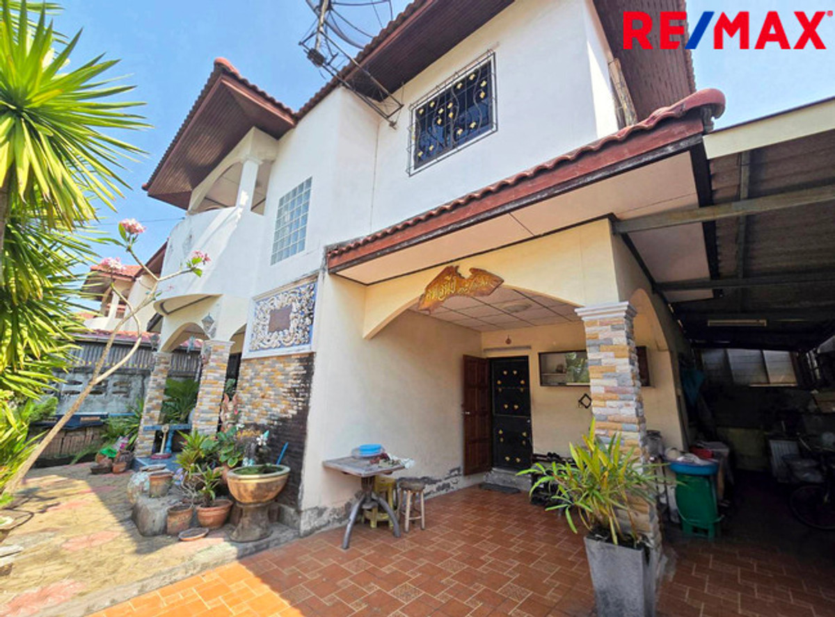 Semi-detached house for sale, Thaweethong Village 3, Phetkasem 69, along Khlong Phasi Charoen, north side. – รูปที่ 3