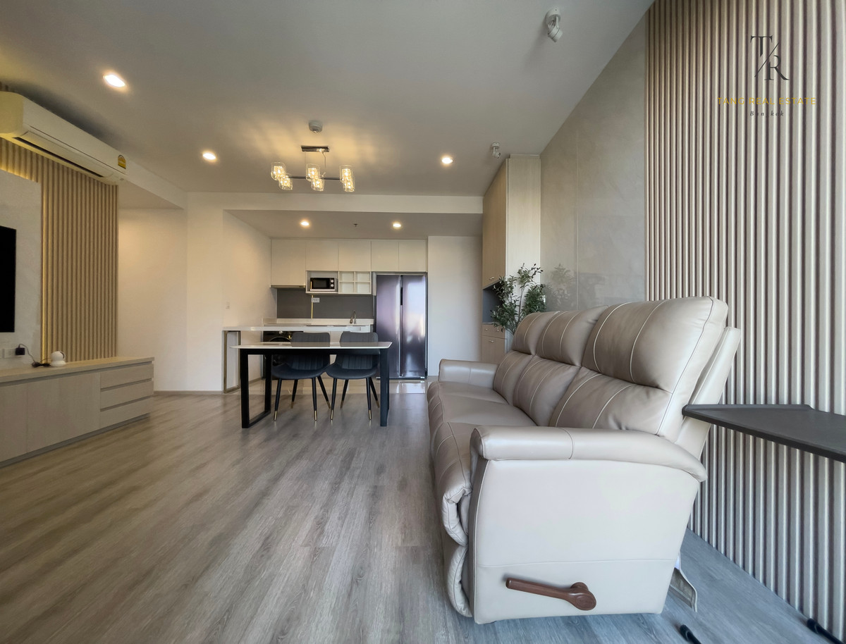 [Condo for Sale] Ideo Mobi Sukhumvit 66 ✨85 SQ.M. 2BR 2Bath (Double Bathtub) Nearby True Digital Park | 3 Parking Lots | 200m to BTS Udomsuk | Foreigner Quota
