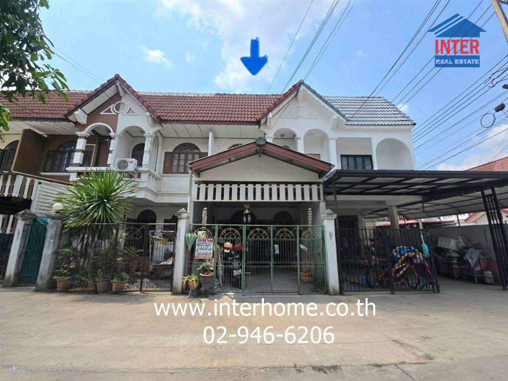 Townhouse, 2 floors, 16 sq m. Townhouse, Soi Phraya Suren 40. Phraya Suren Road, Khubon Road, Panya Inthra Road Ramindra Ring Road, Khlong Sam Wa District, Bangkok