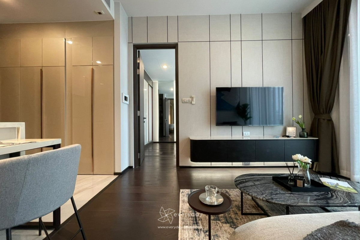 Rare Item! [Rent] LUXURIOUS Rare Item | LAVIQ Sukhumvit 57, corner room, 1 Bed, largest size (46 sq m.), 22nd floor, east side, near BTS Thonglor.