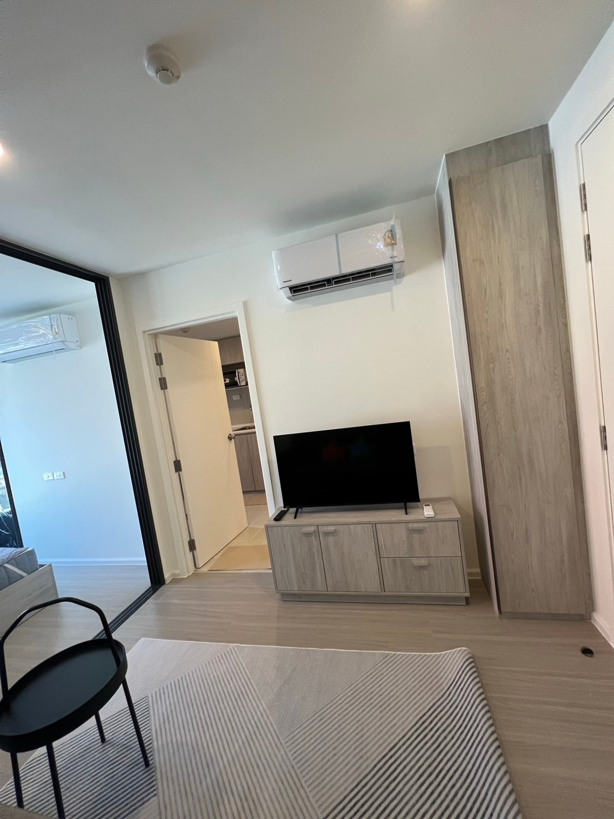 ให้เช่า Ciela เจริญนคร แบบ 1 ห้องนอน 32 ตรม. ตกแต่งครบ พร้อมเข้าอยู่ ห้องใหม่ ห้องมุม ต่อรองราคาได้ ให้เช่า Ciela เจริญนคร แบบ 1 ห้องนอน 32 ตรม. ตกแต่งครบ พร้อมเข้าอยู่ ห้องใหม่ ห้องมุม ต่อรองราคาได้